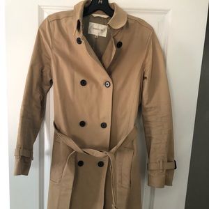 Aritzia Babaton cotton trench coat